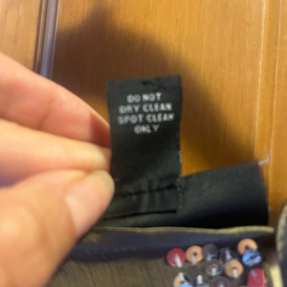 Fancy Sheer Blouse w/sequence. - Picture 4 of 5